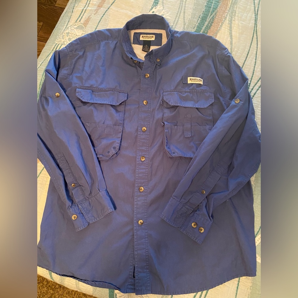 Magellan Sportswear Men's Button-Up Blue Shirt size XL